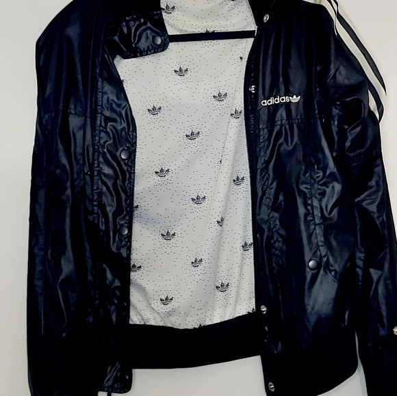 Adidas Originals Shiny Black Jacket - Picture 5 of 8
